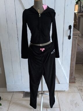 Juicy Couture Black Terry cloth Zip Hoodie & Jogger Set